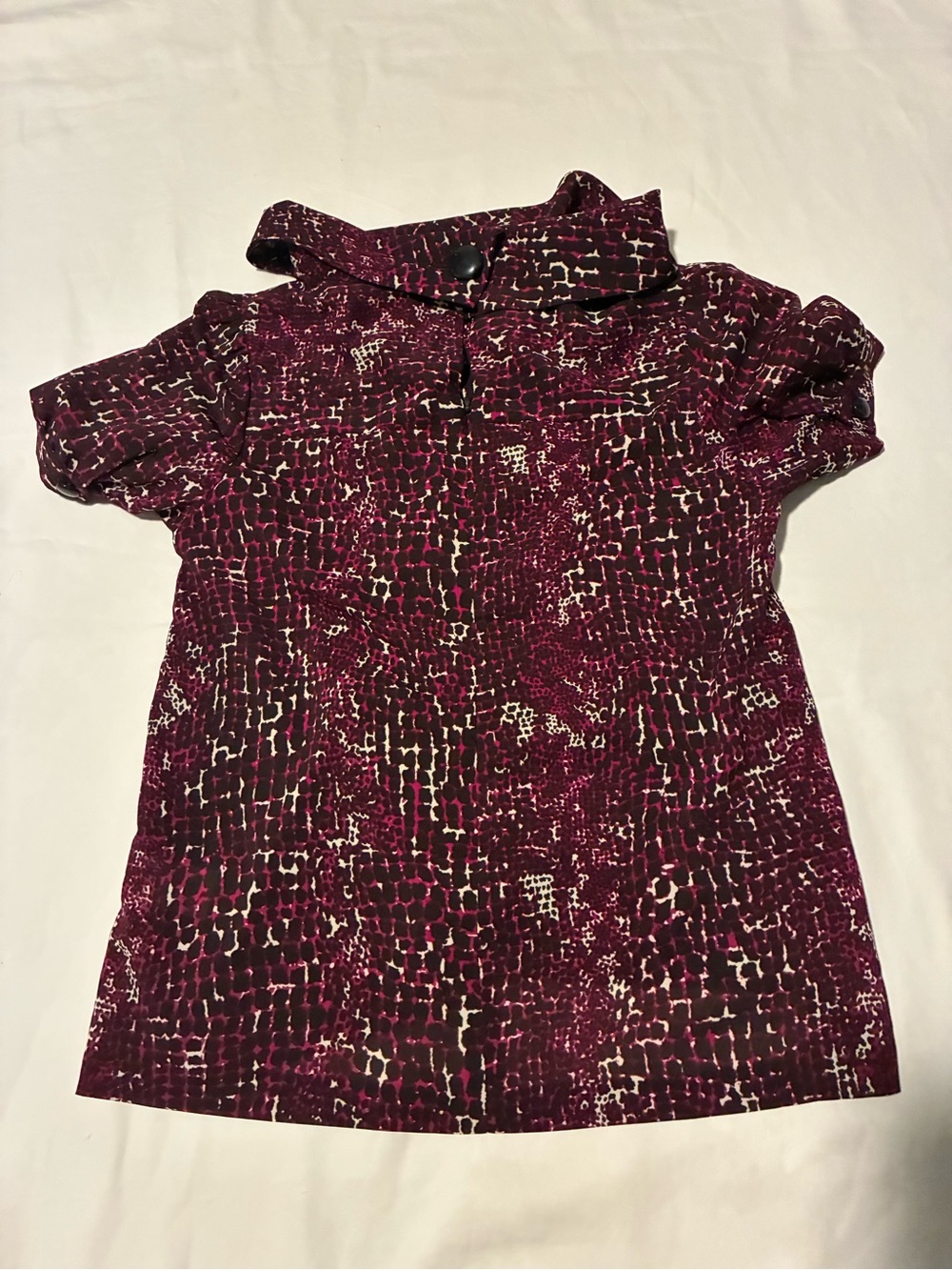 Banana Republic Girls' Short-Sleeve Printed Top in Burgundy and White